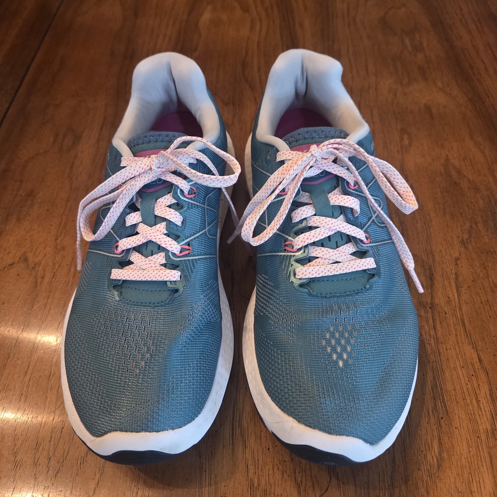Women's Karhu Ikoni Ortix Teal Athletic Shoes